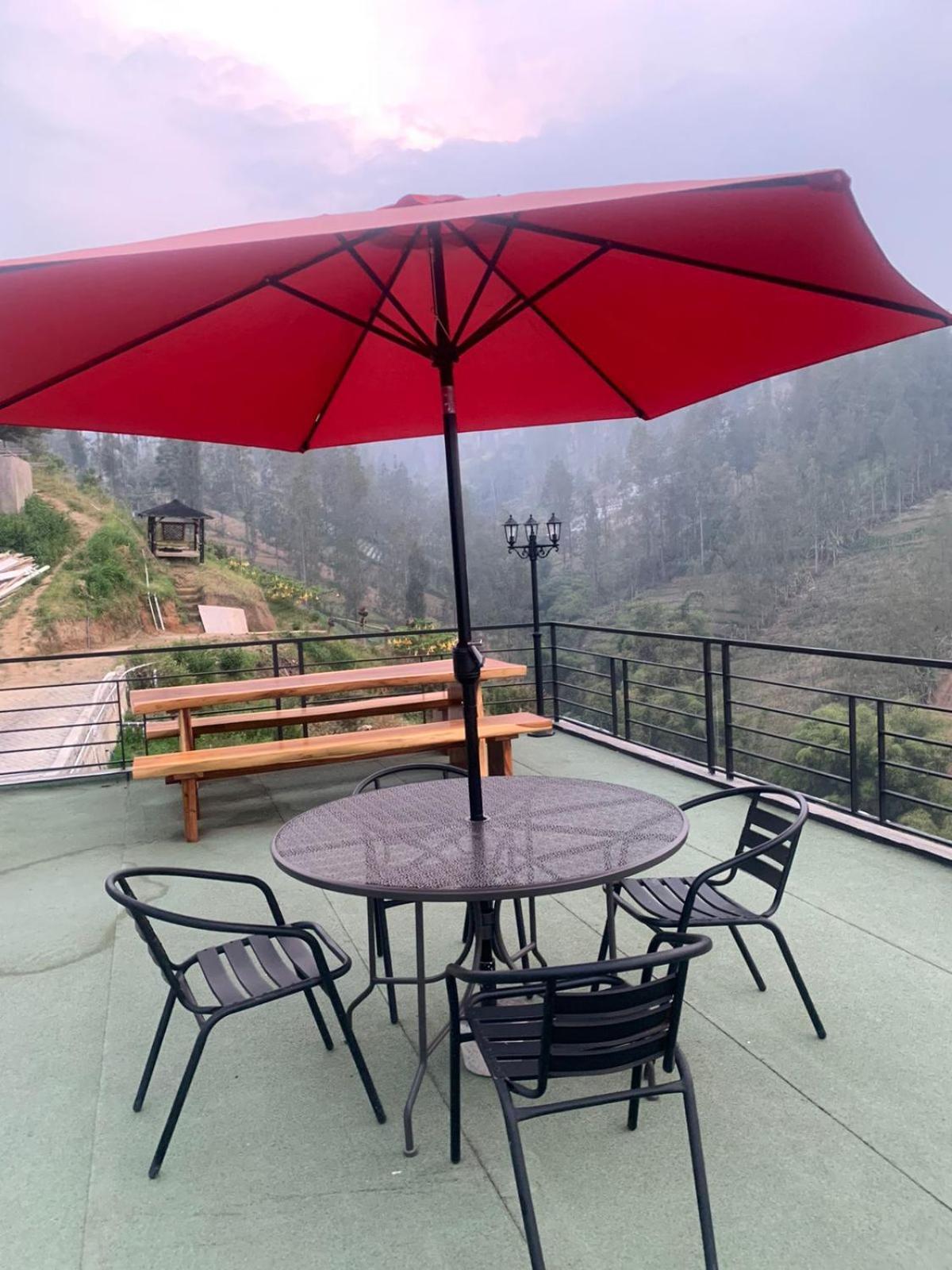 Hotel Nature Bromo And Resort باسوروان المظهر الخارجي الصورة